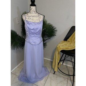 Sleeveless Lavendar Gown Size 12